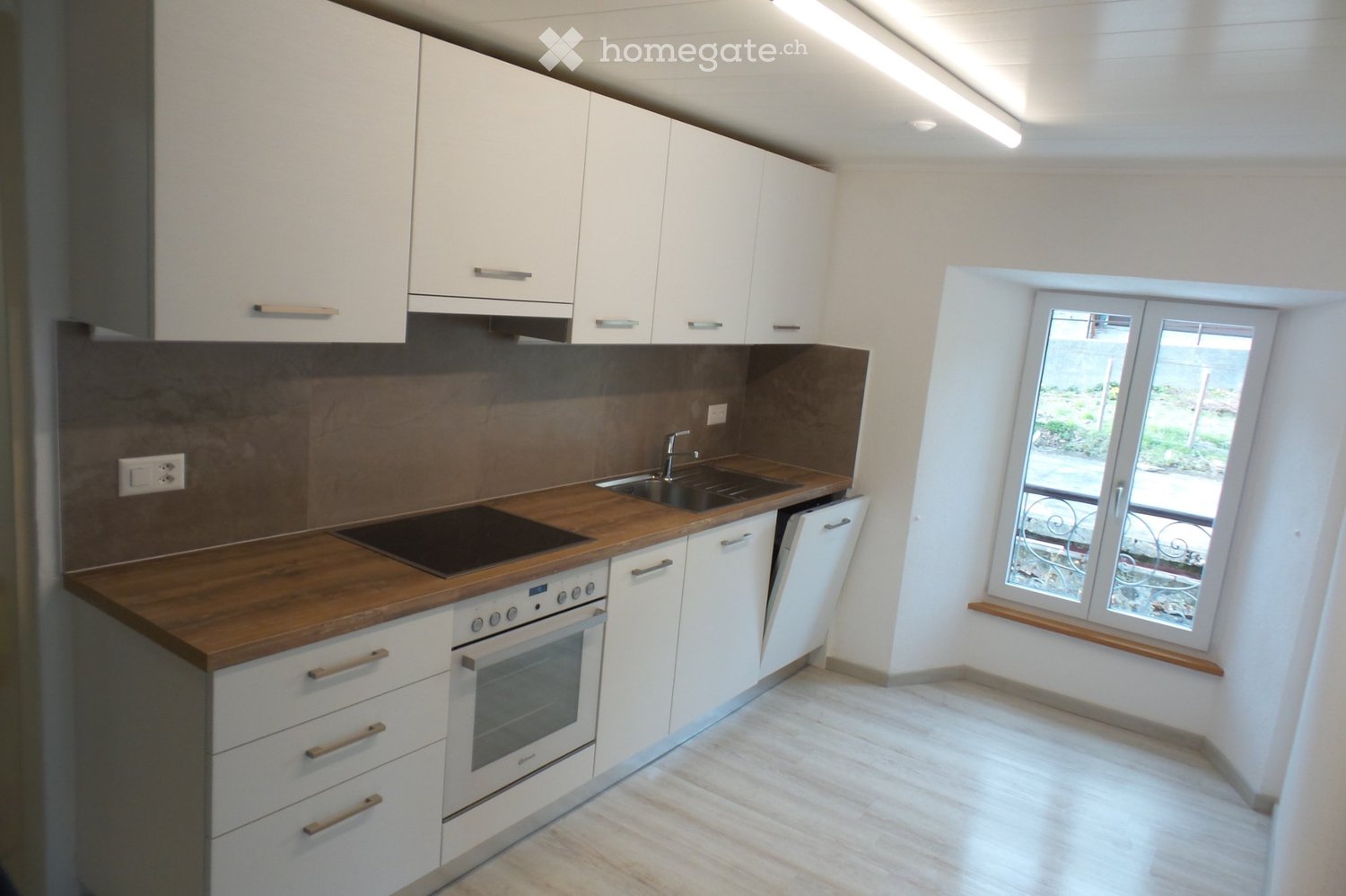 4 rooms apartment, photo 1 of 5
