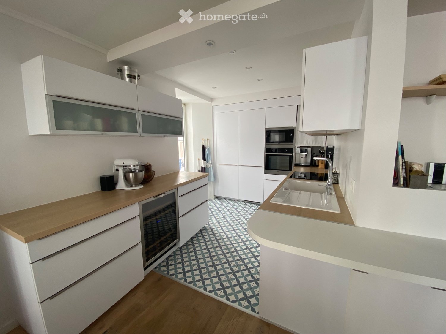 4 rooms apartment, photo 2 of 5