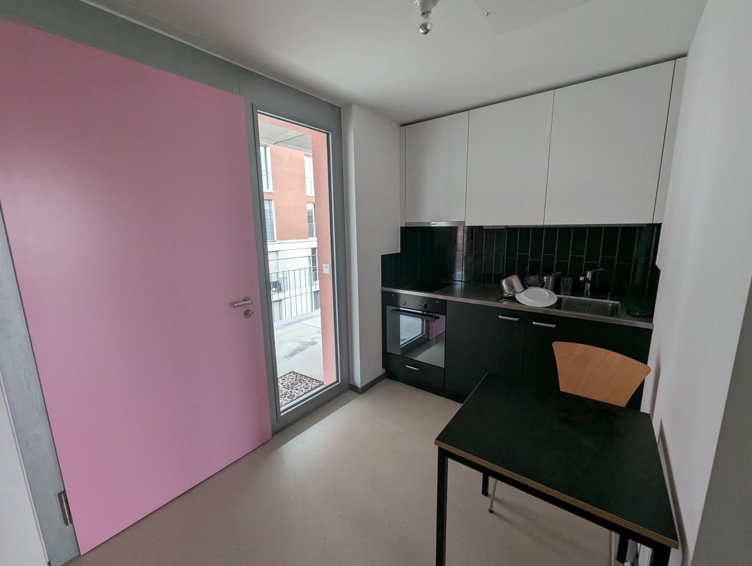 1 room apartment, photo 5 of 7