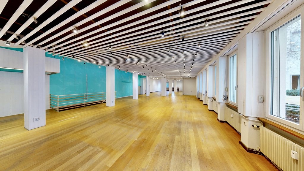 296m² shop, photo 9 of 10