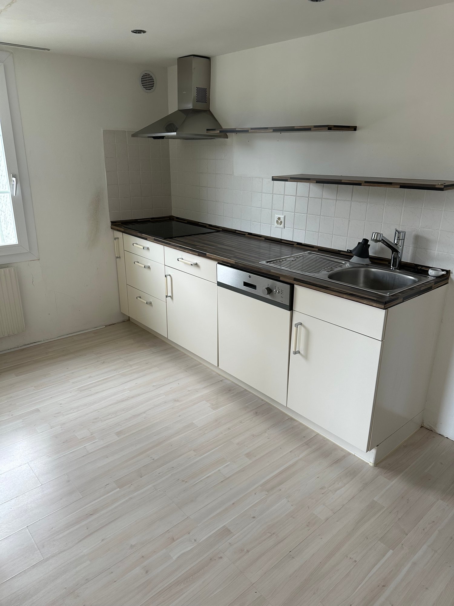 5 rooms apartment, photo 1 of 10