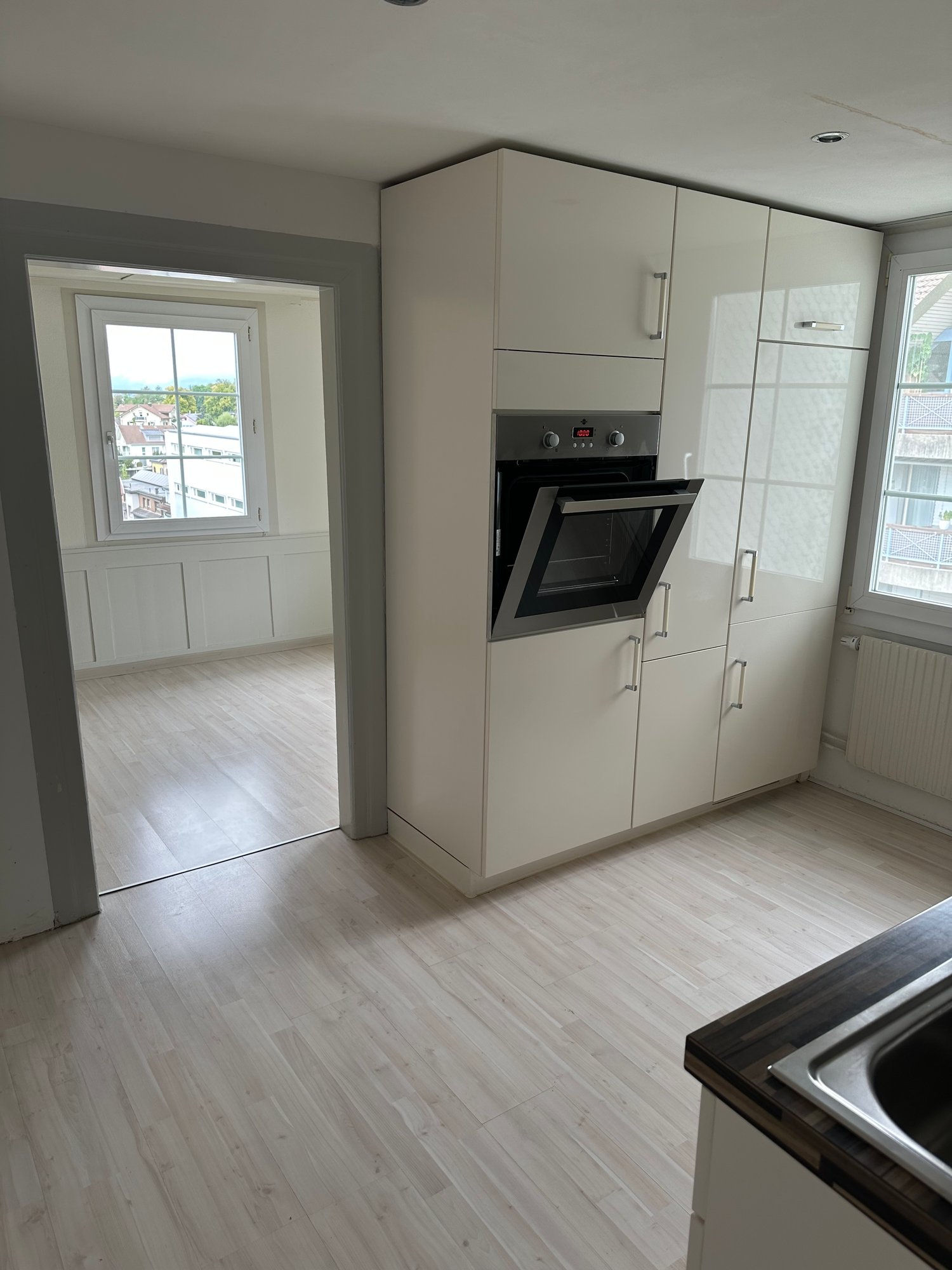 5 rooms apartment, photo 3 of 10