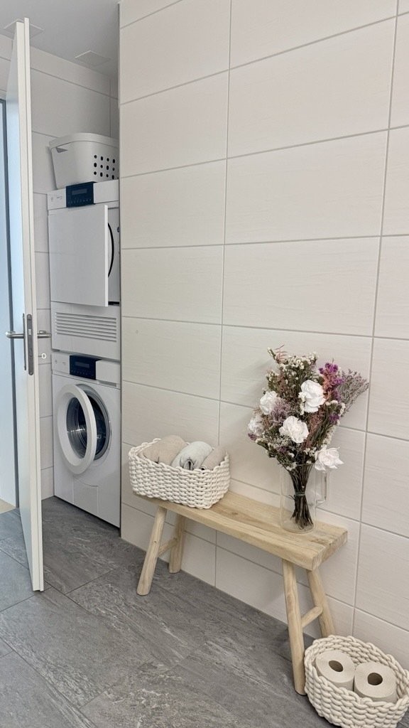 2 ½ rooms furnished flat