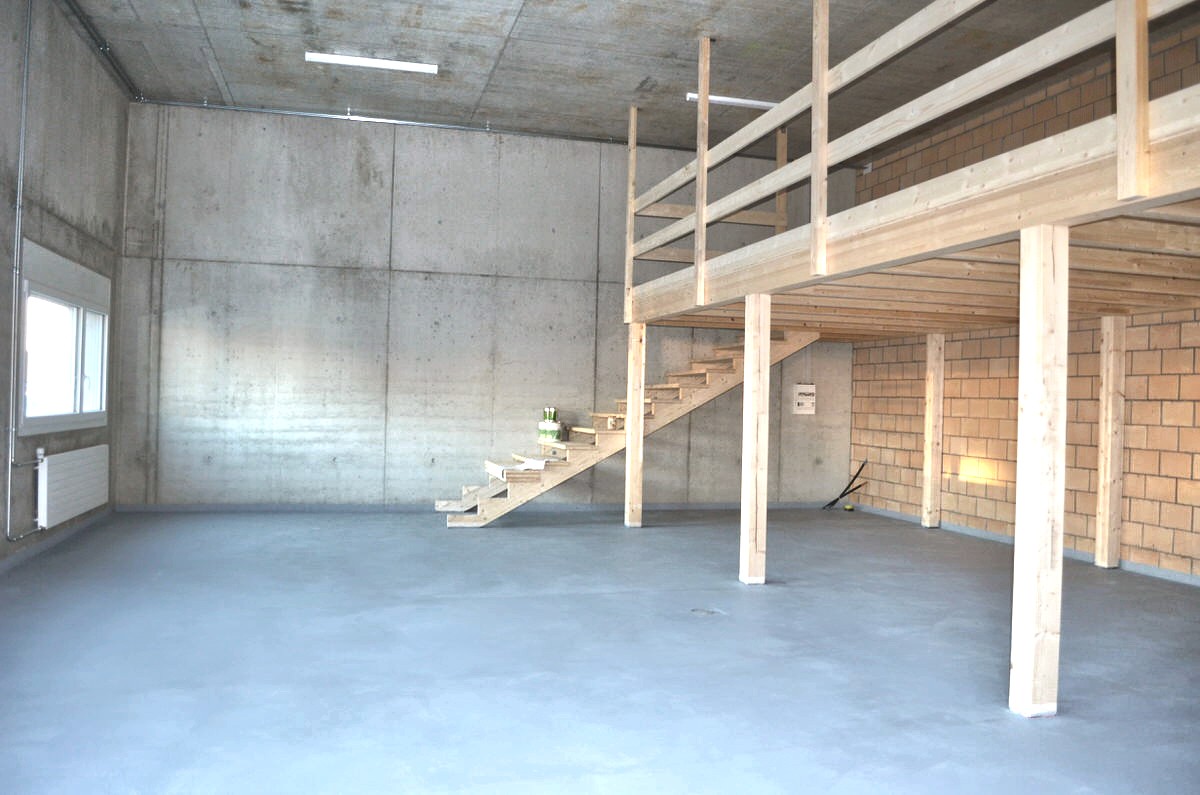 22m² office