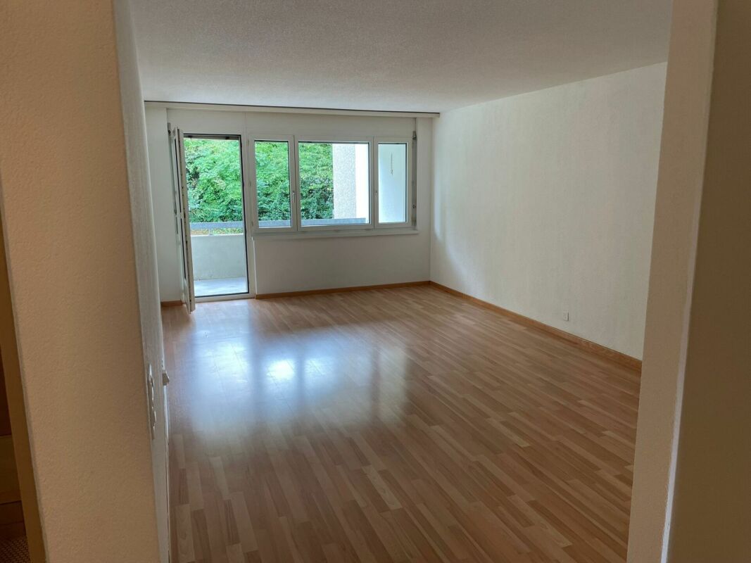 3 rooms apartment, photo 1 of 10