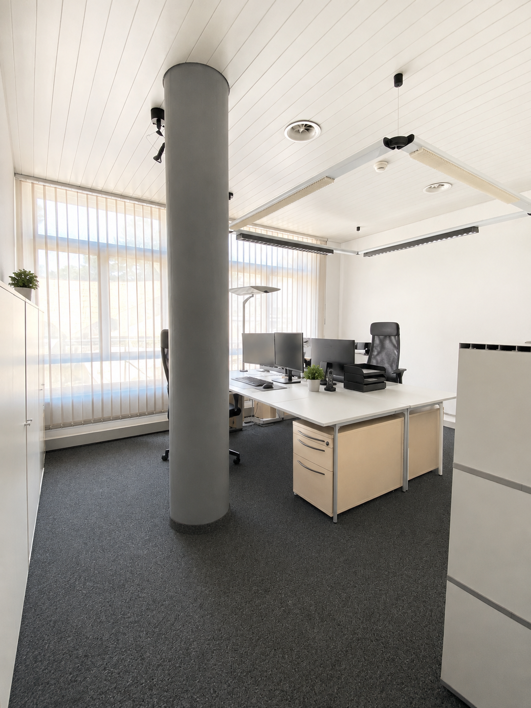 73m² commercial