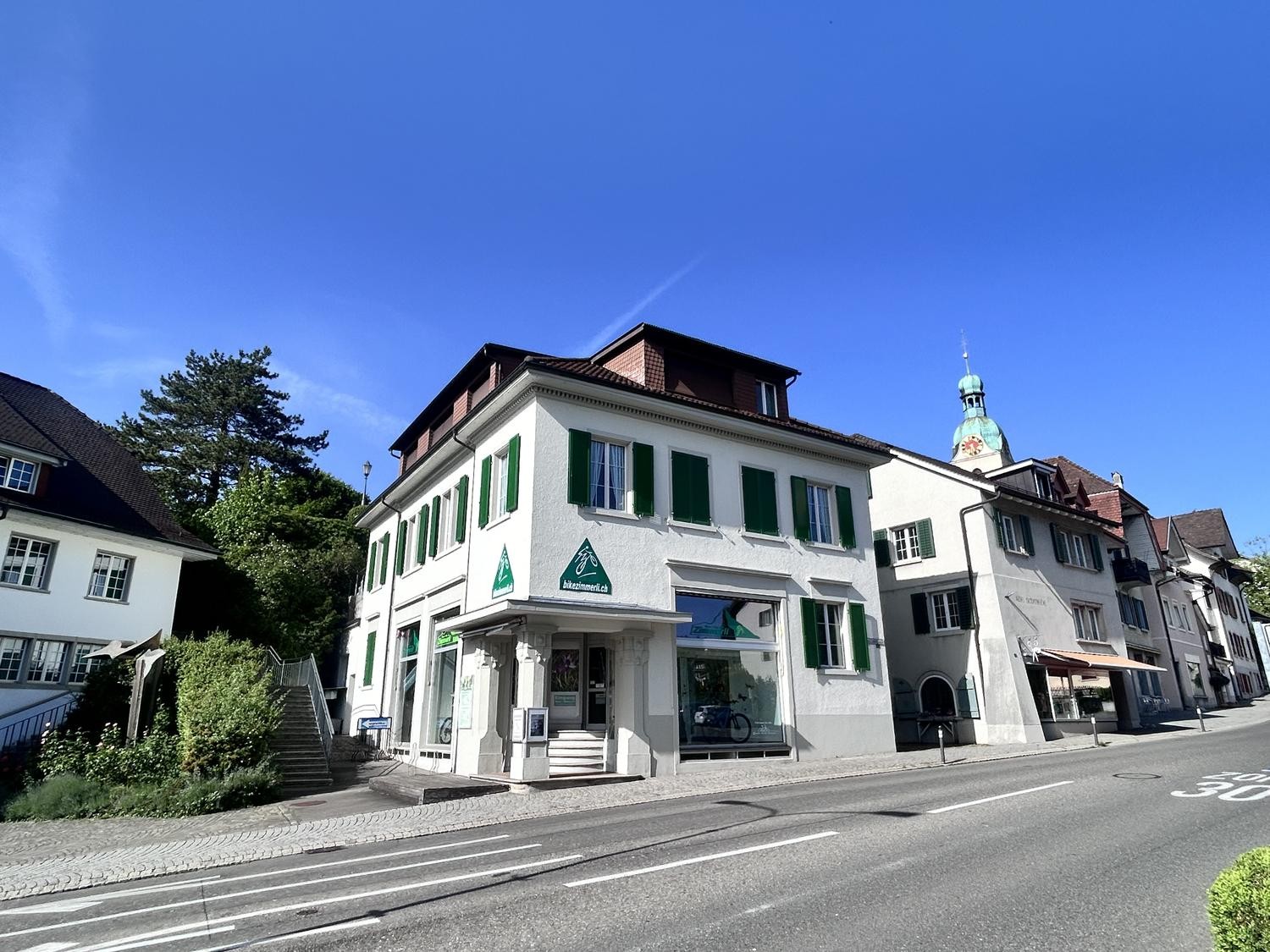 250m² commerciale