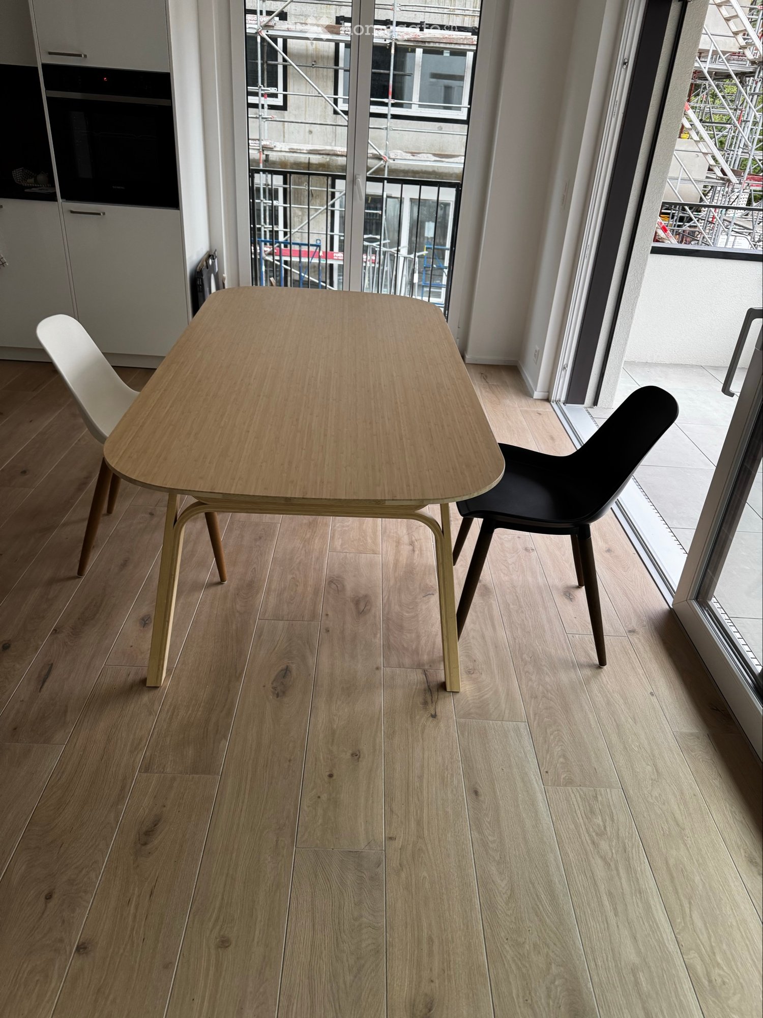 1 room single room