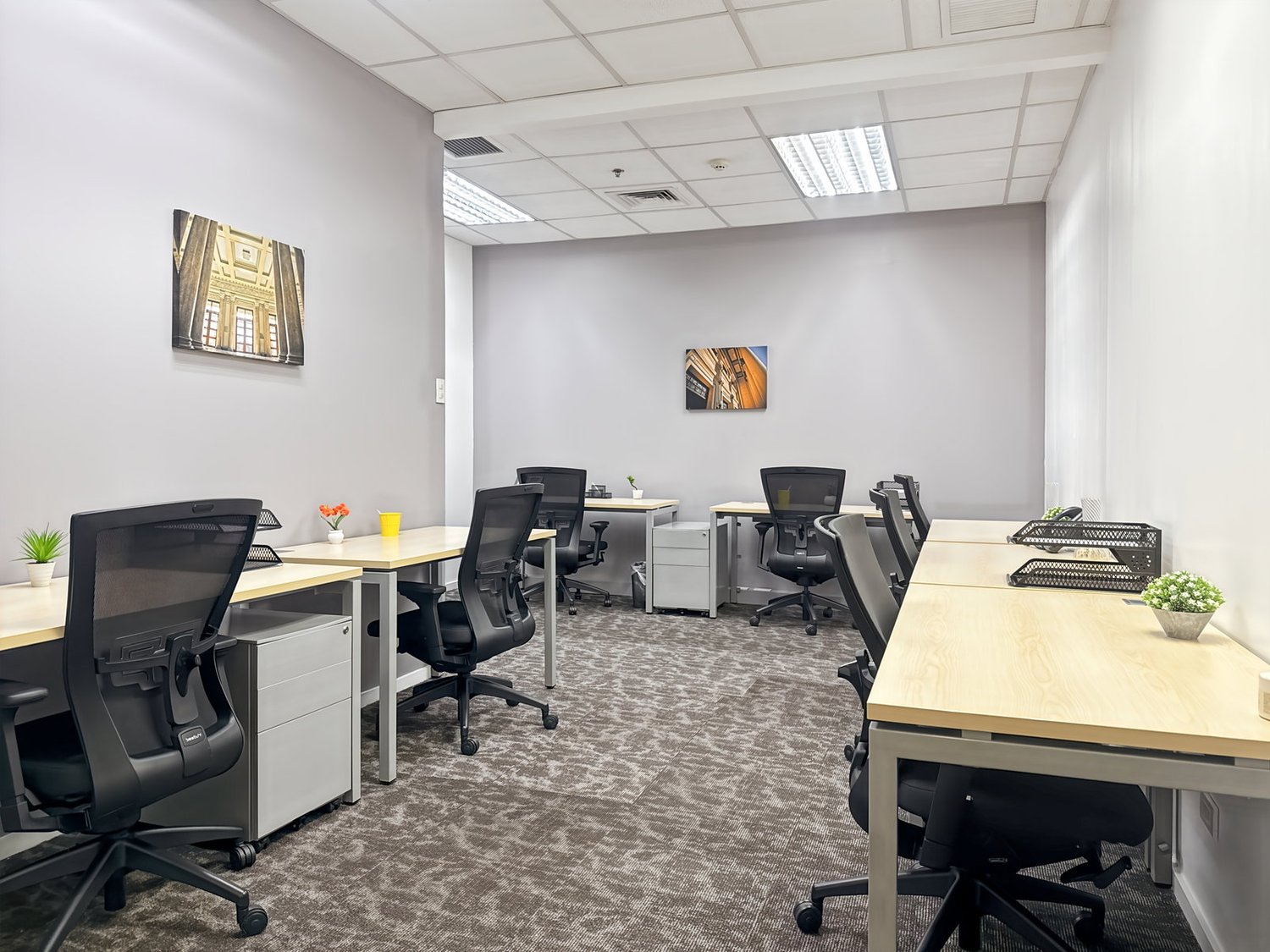225m² office