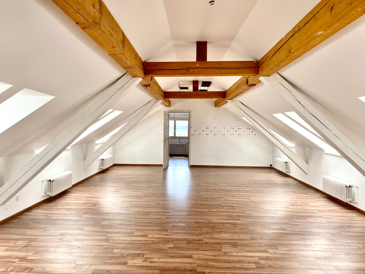 128m² office, photo 2 of 3