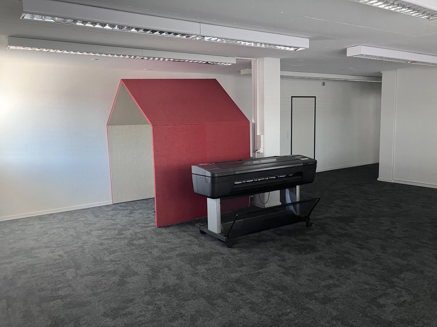 85m² office, photo 1 of 6