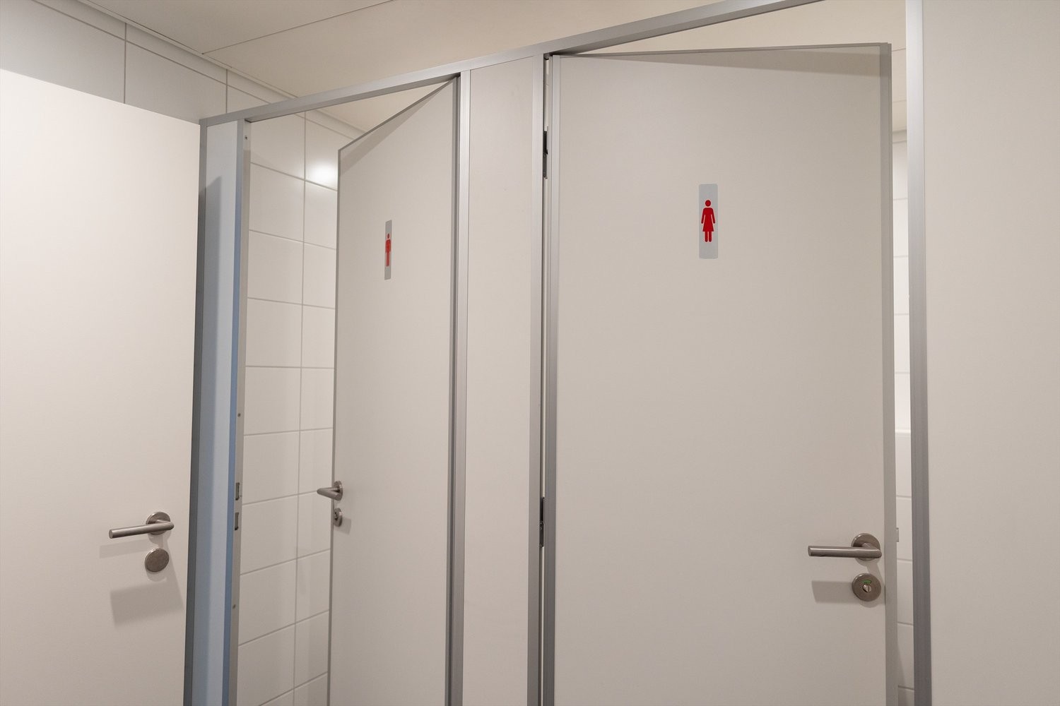 140m² hairdresser, photo 7 of 8