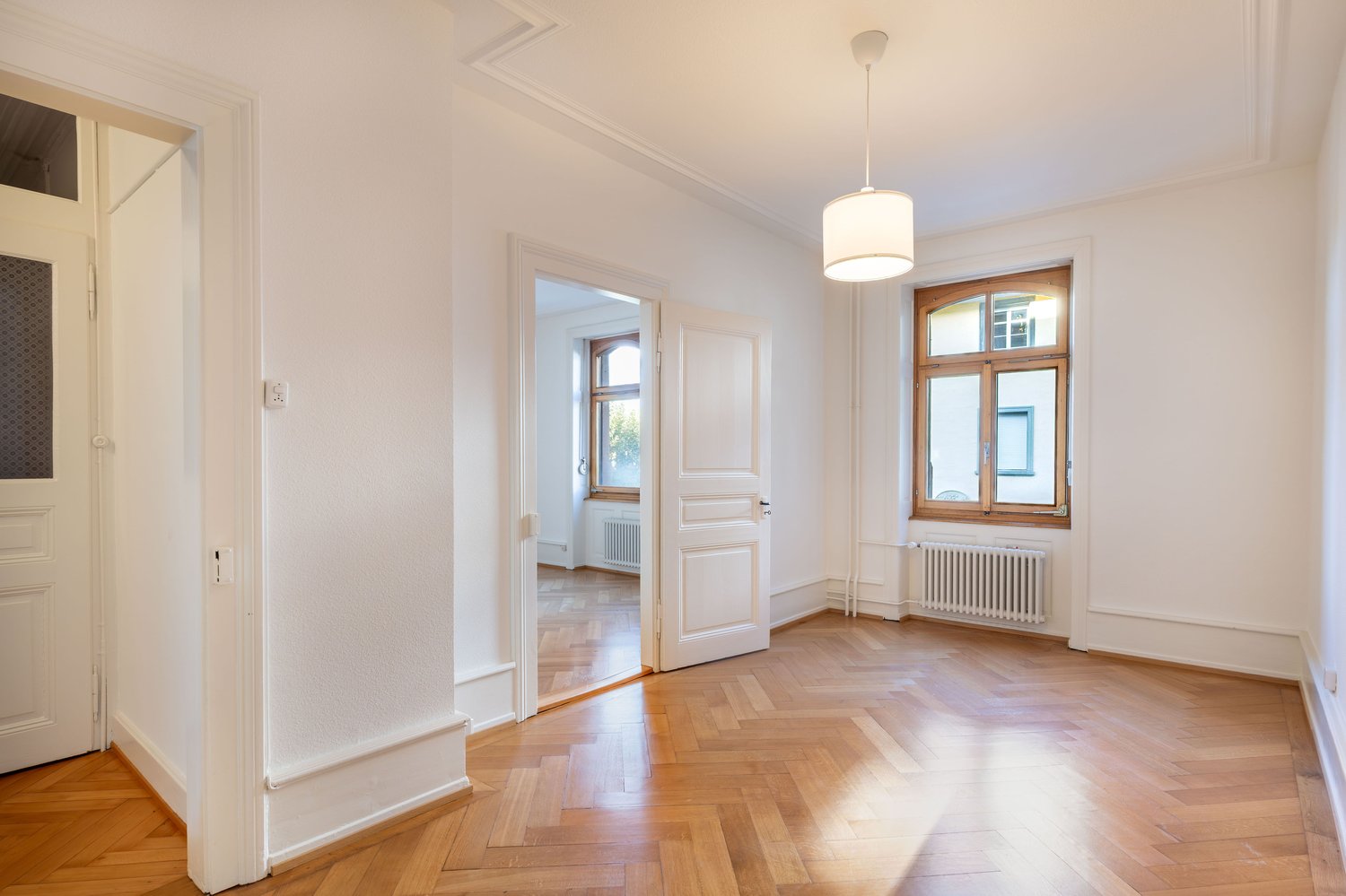 2 rooms apartment, photo 2 of 5