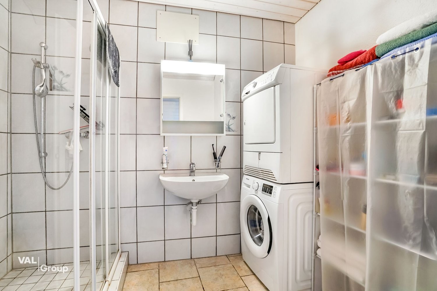 2 ½ rooms roof flat