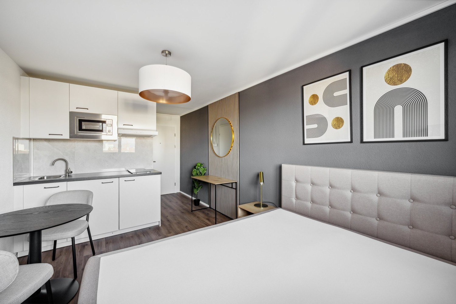 1 room furnished flat