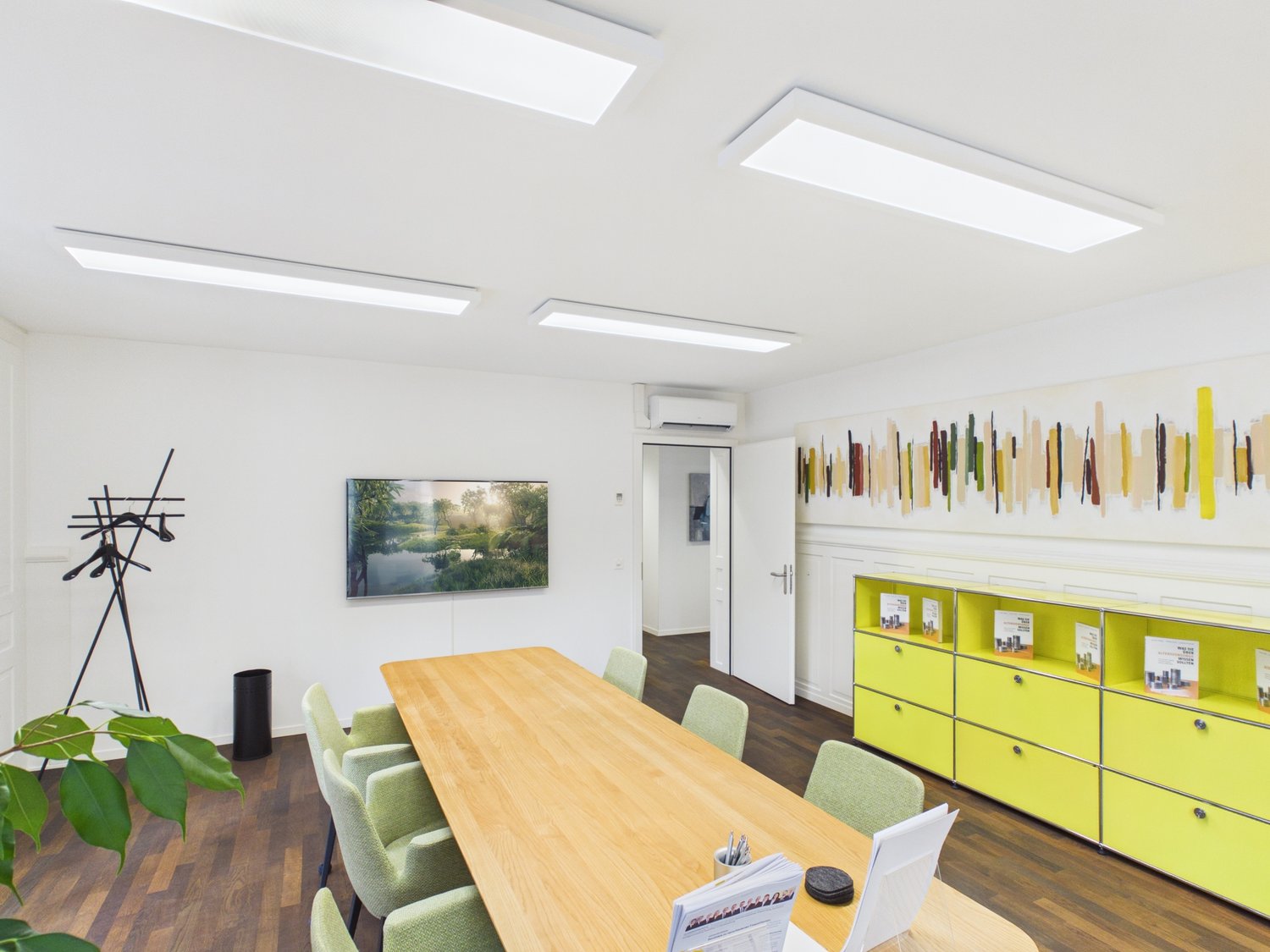 130m² office, photo 7 of 10
