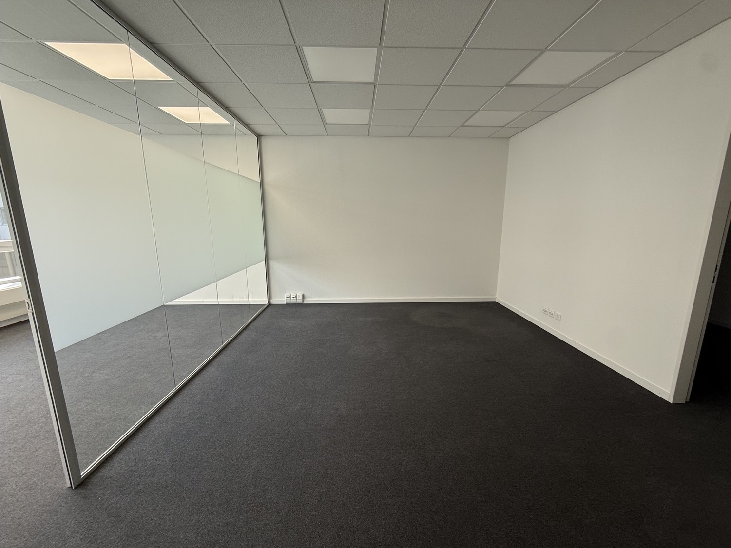 40m² office