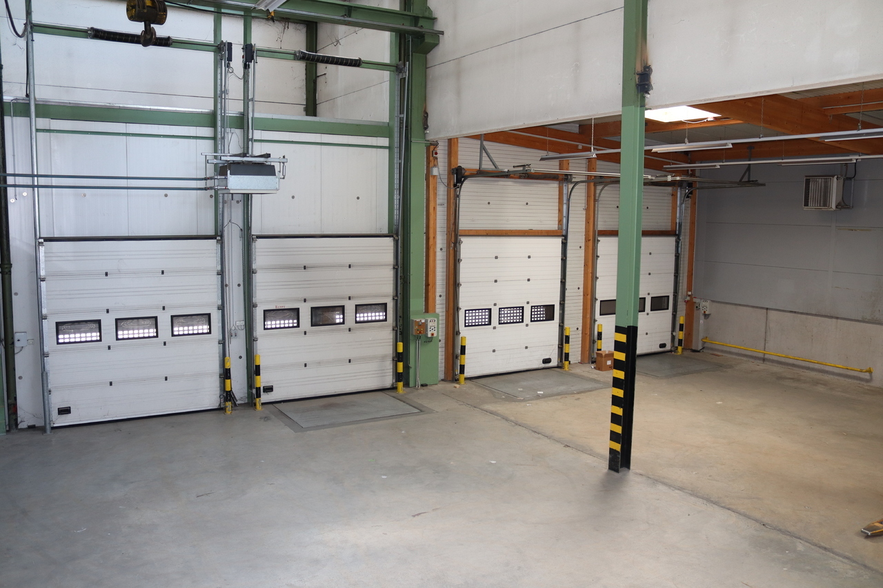 1140m² storage room, photo 3 of 4