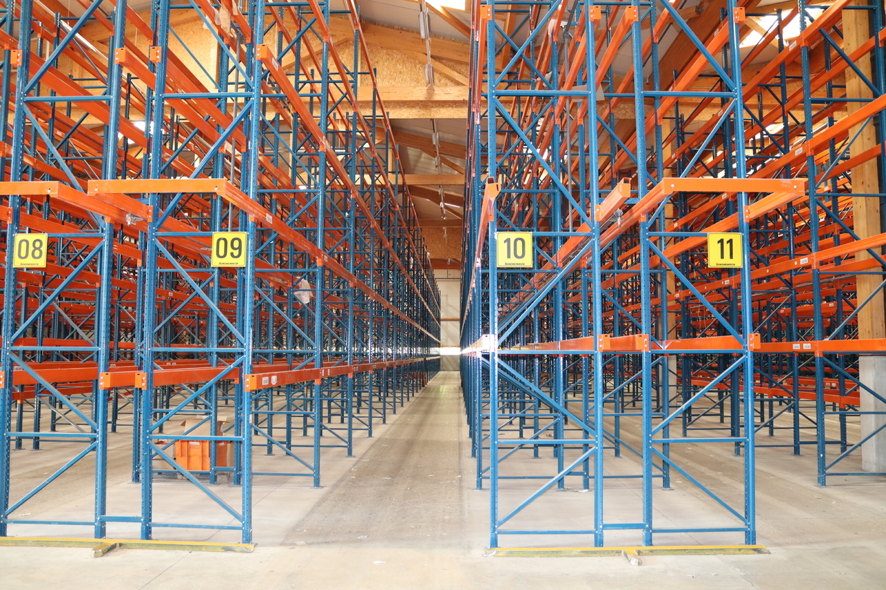 1140m² storage room, photo 2 of 4
