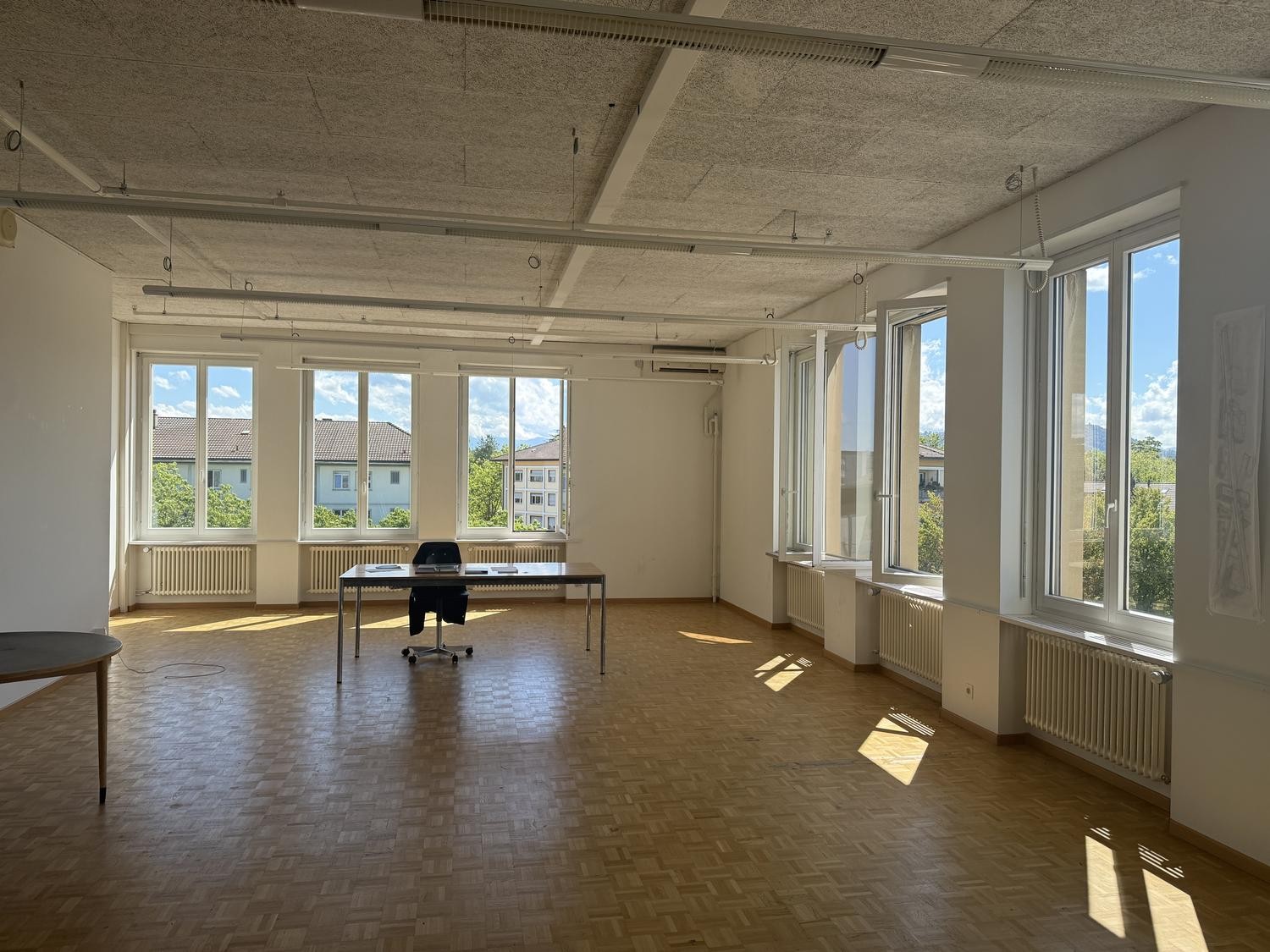 Office, photo 1 of 7