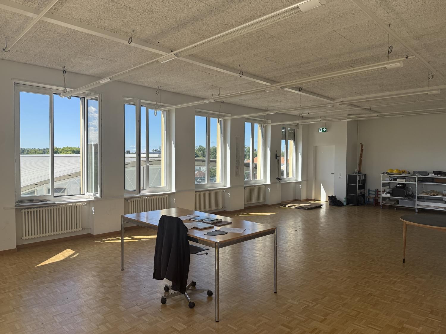 Office, photo 2 of 7
