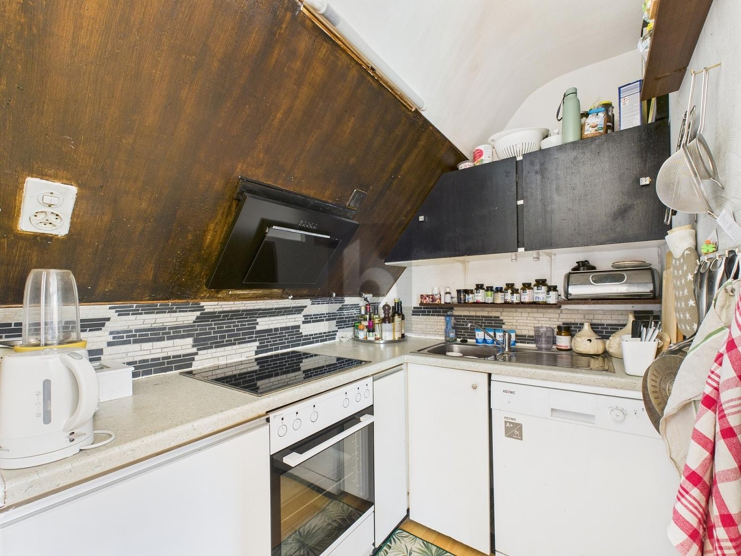 3 rooms roof flat, photo 3 of 4