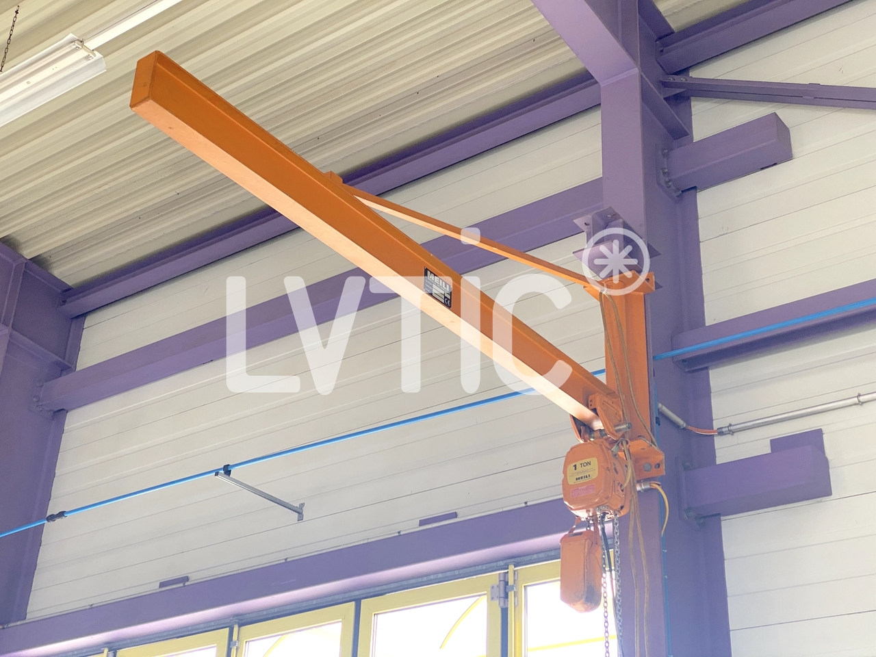 636m² industrial object