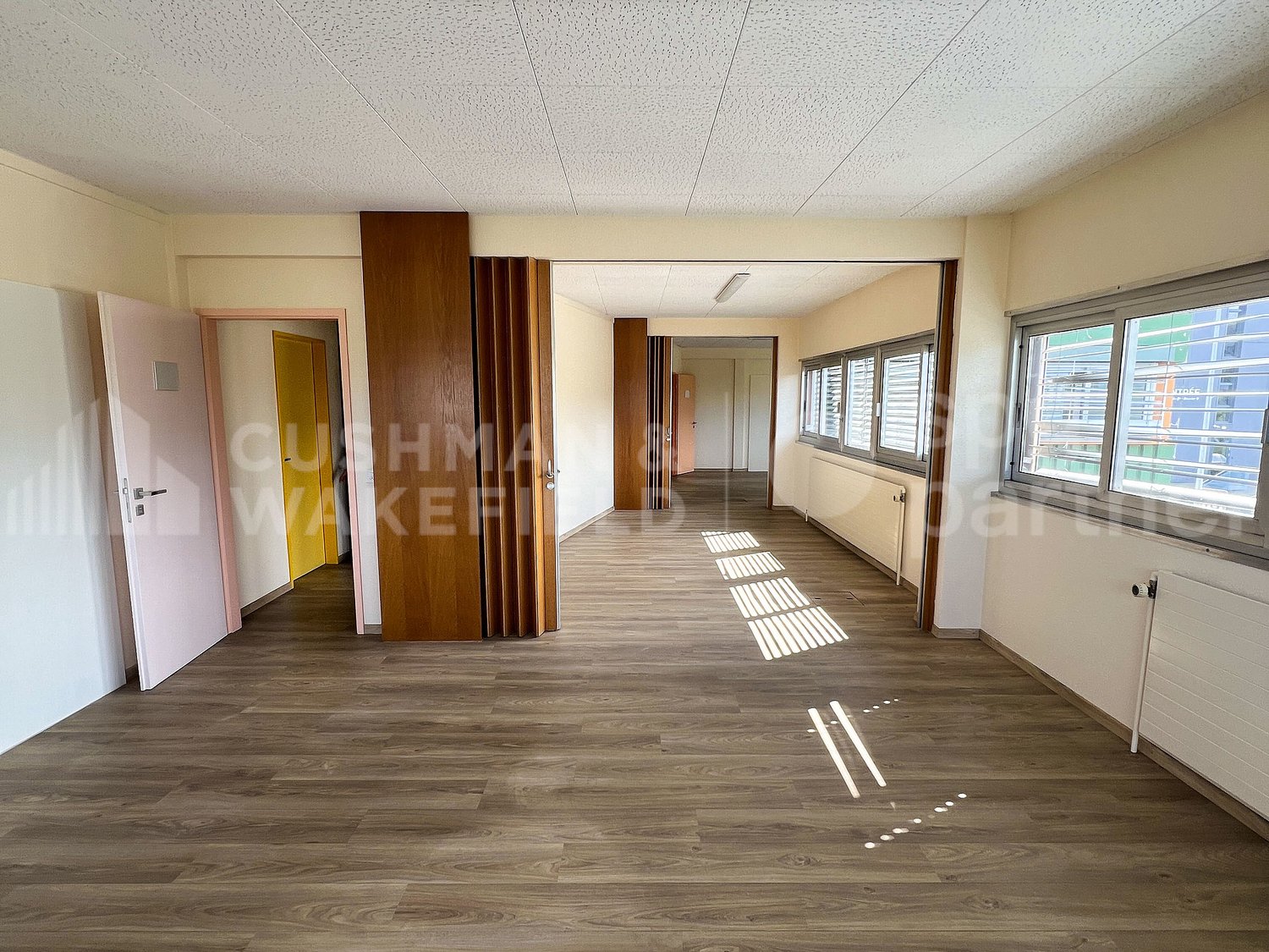 940m² commercial, photo 7 of 10