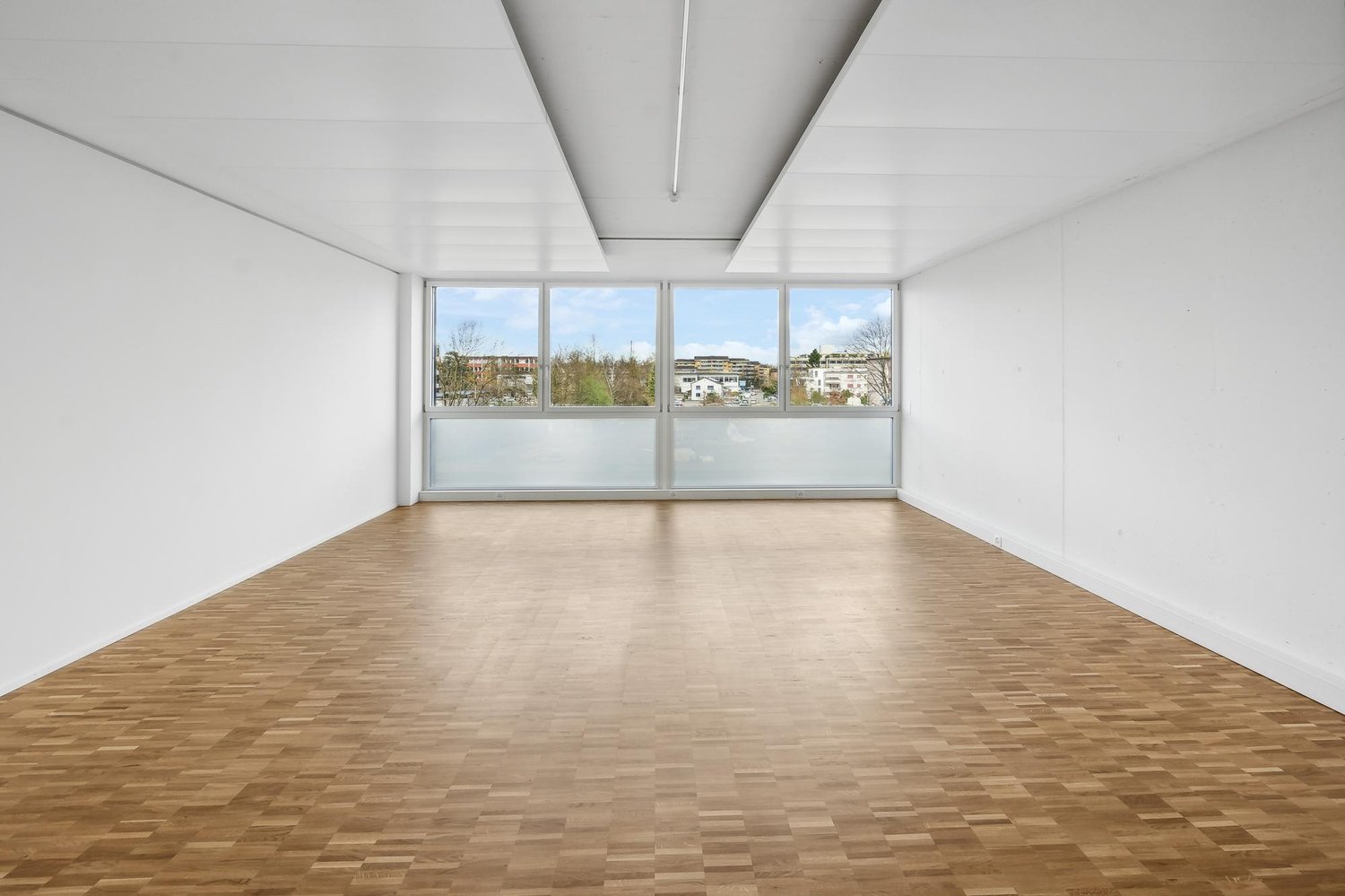 140m² office, photo 1 of 10
