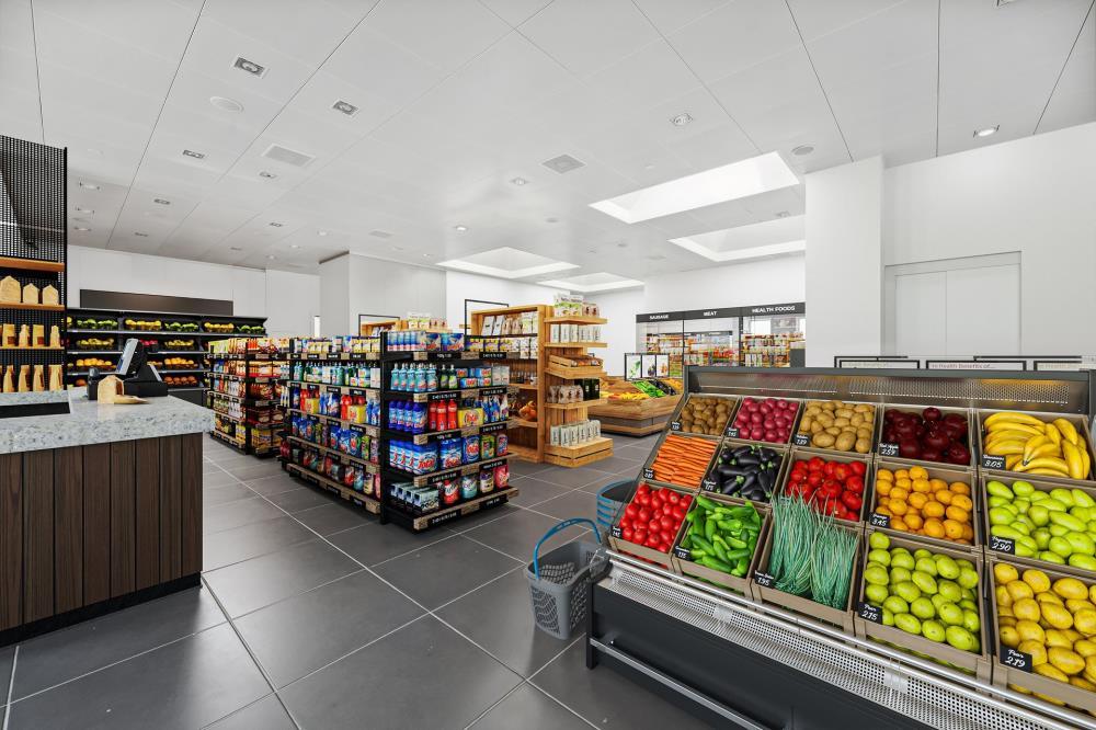 430m² commercial