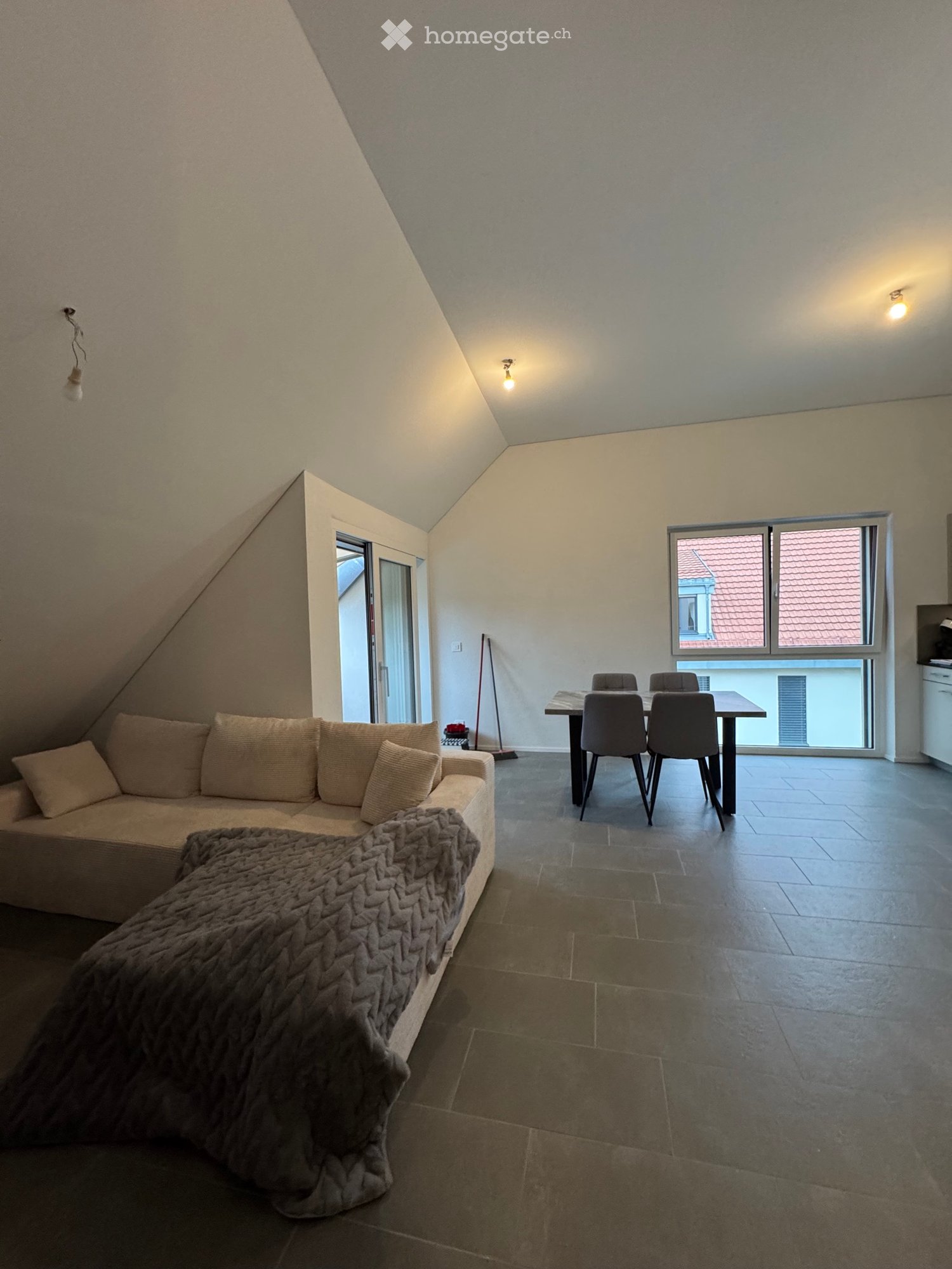 2 rooms apartment, photo 2 of 5