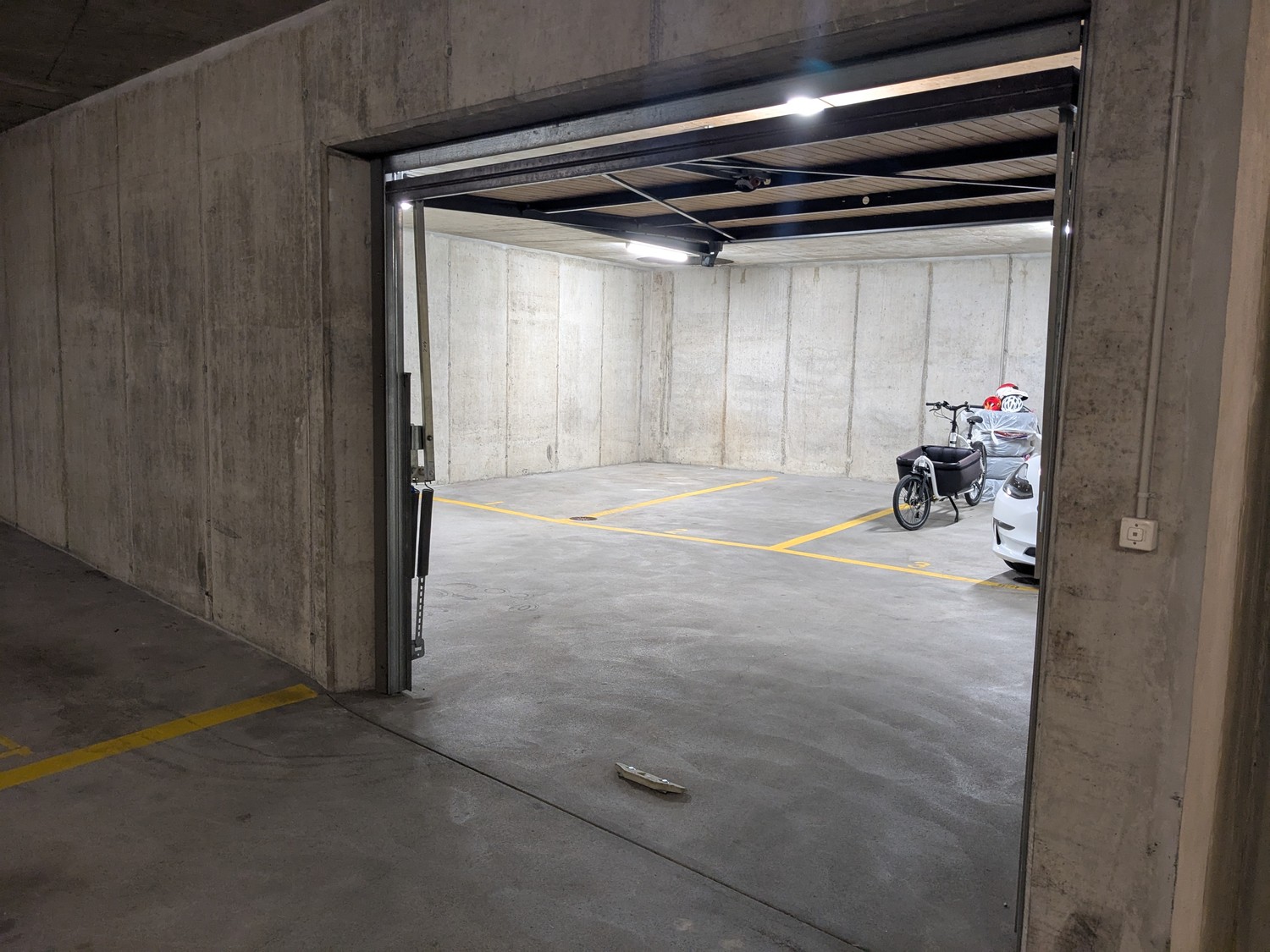 Underground slot, photo 2 of 2