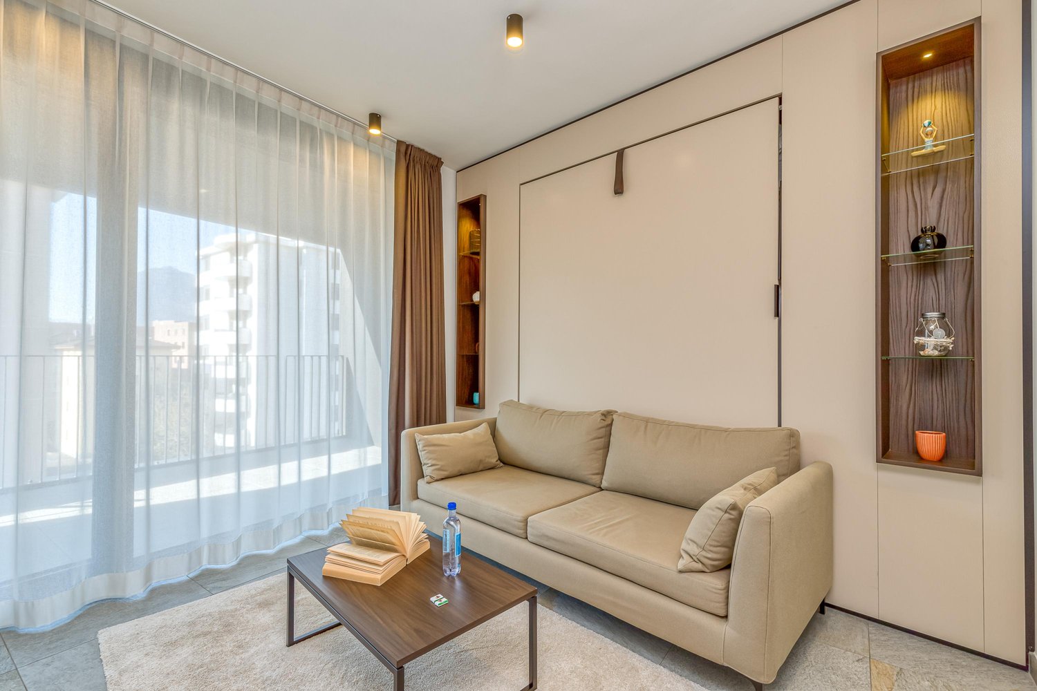 2 room furnished flat