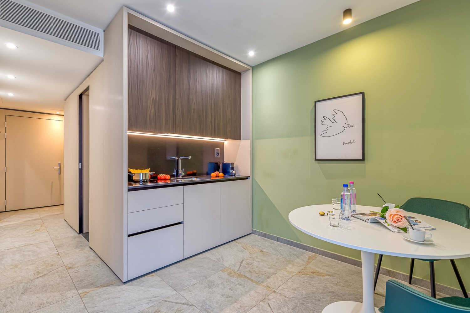 2 room furnished flat