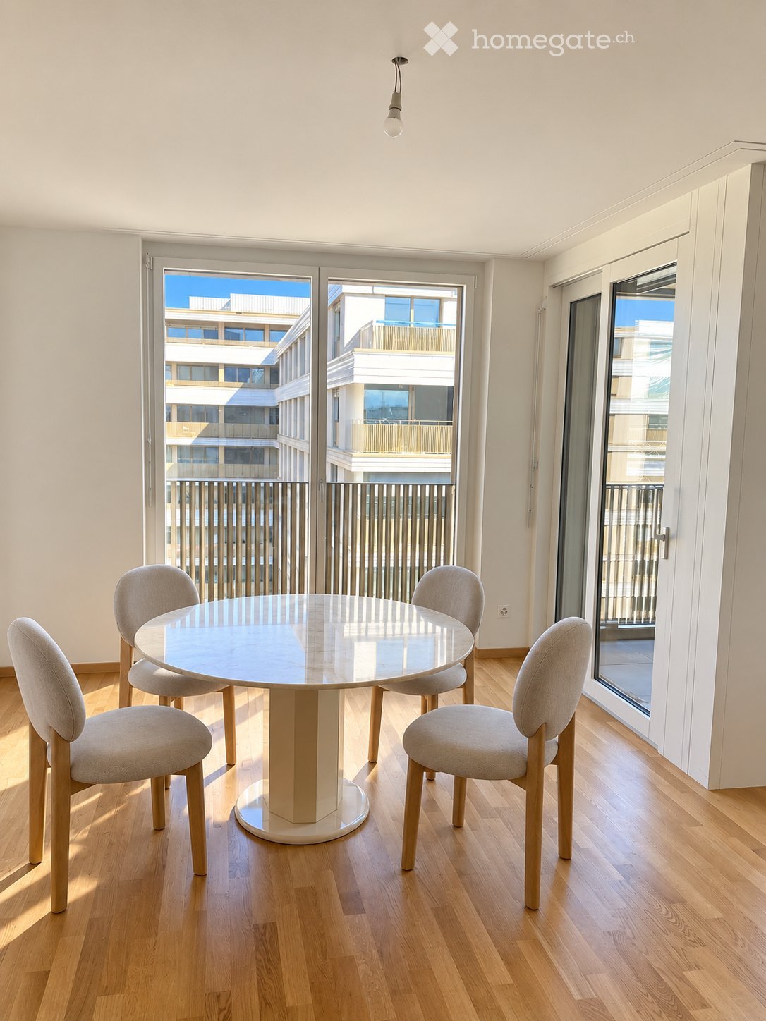 6 rooms apartment