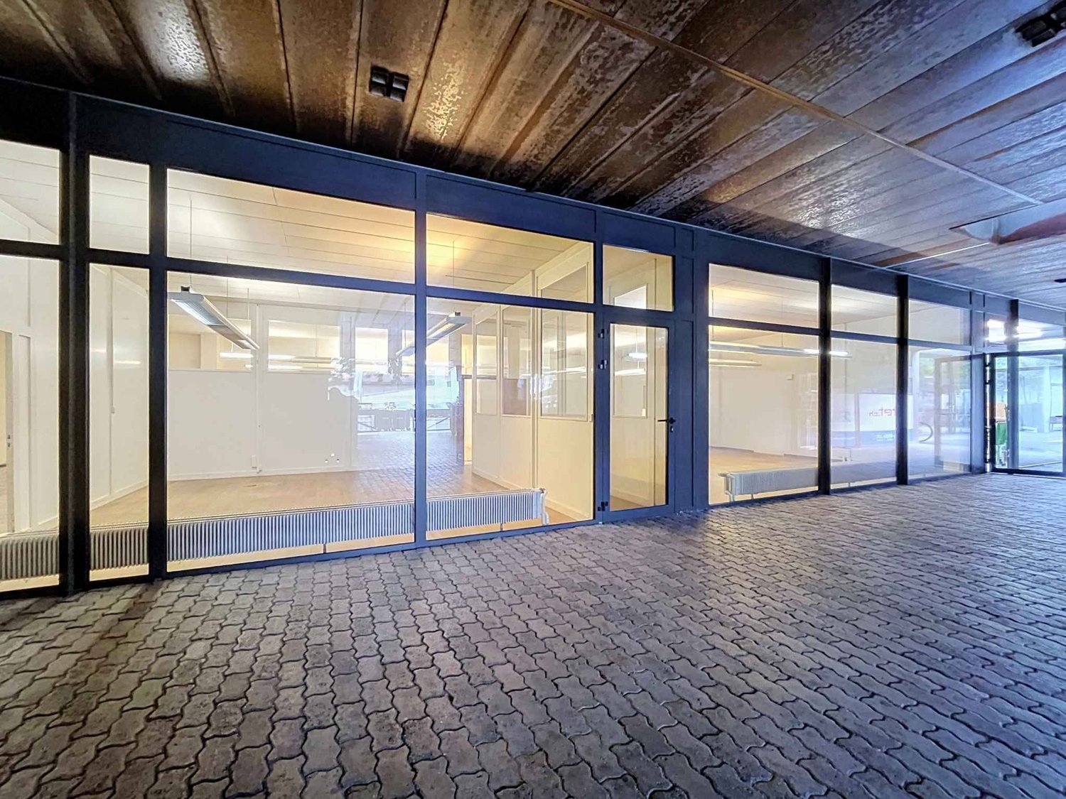 247m² office, photo 8 of 8