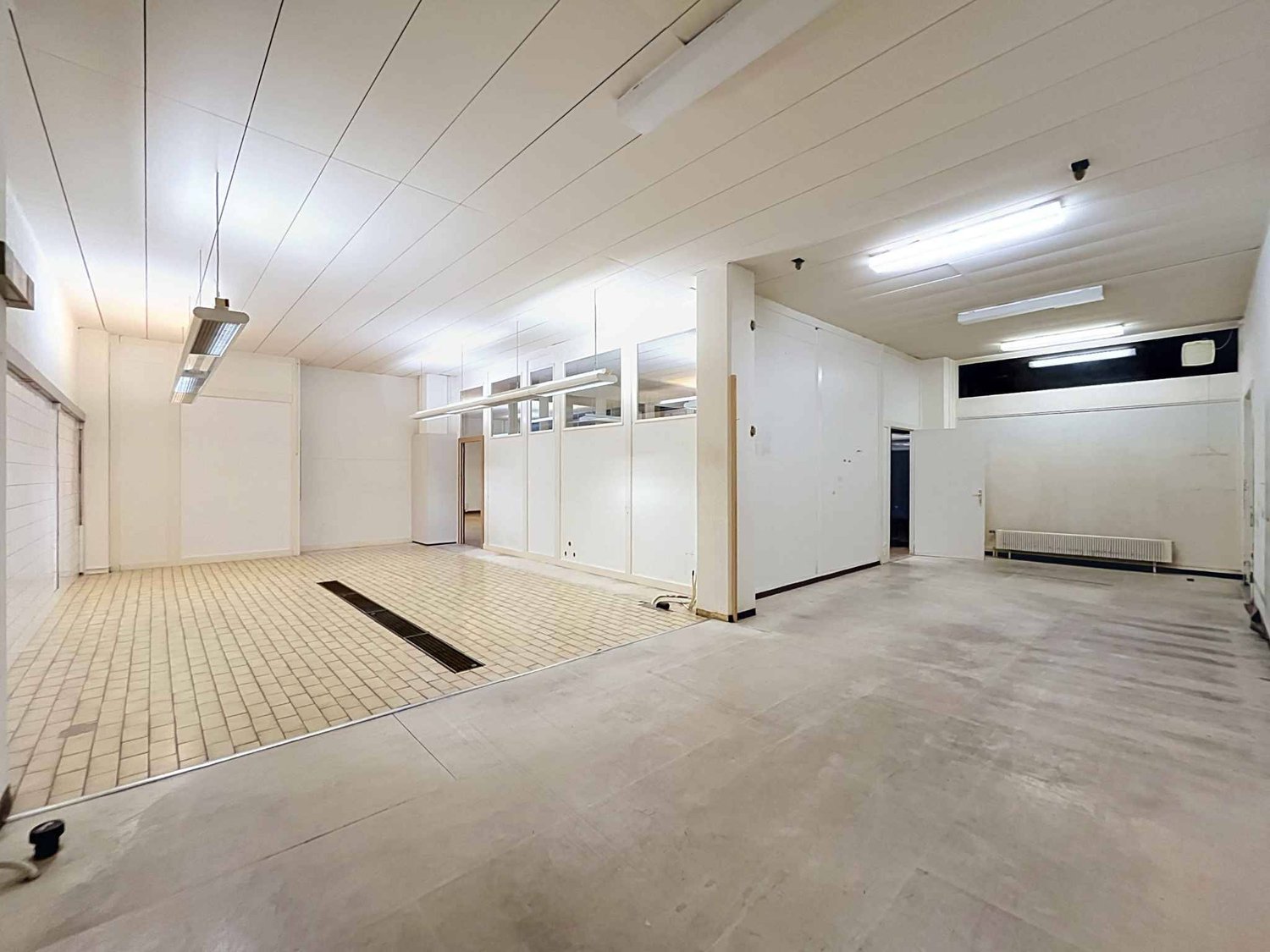 247m² office, photo 6 of 8