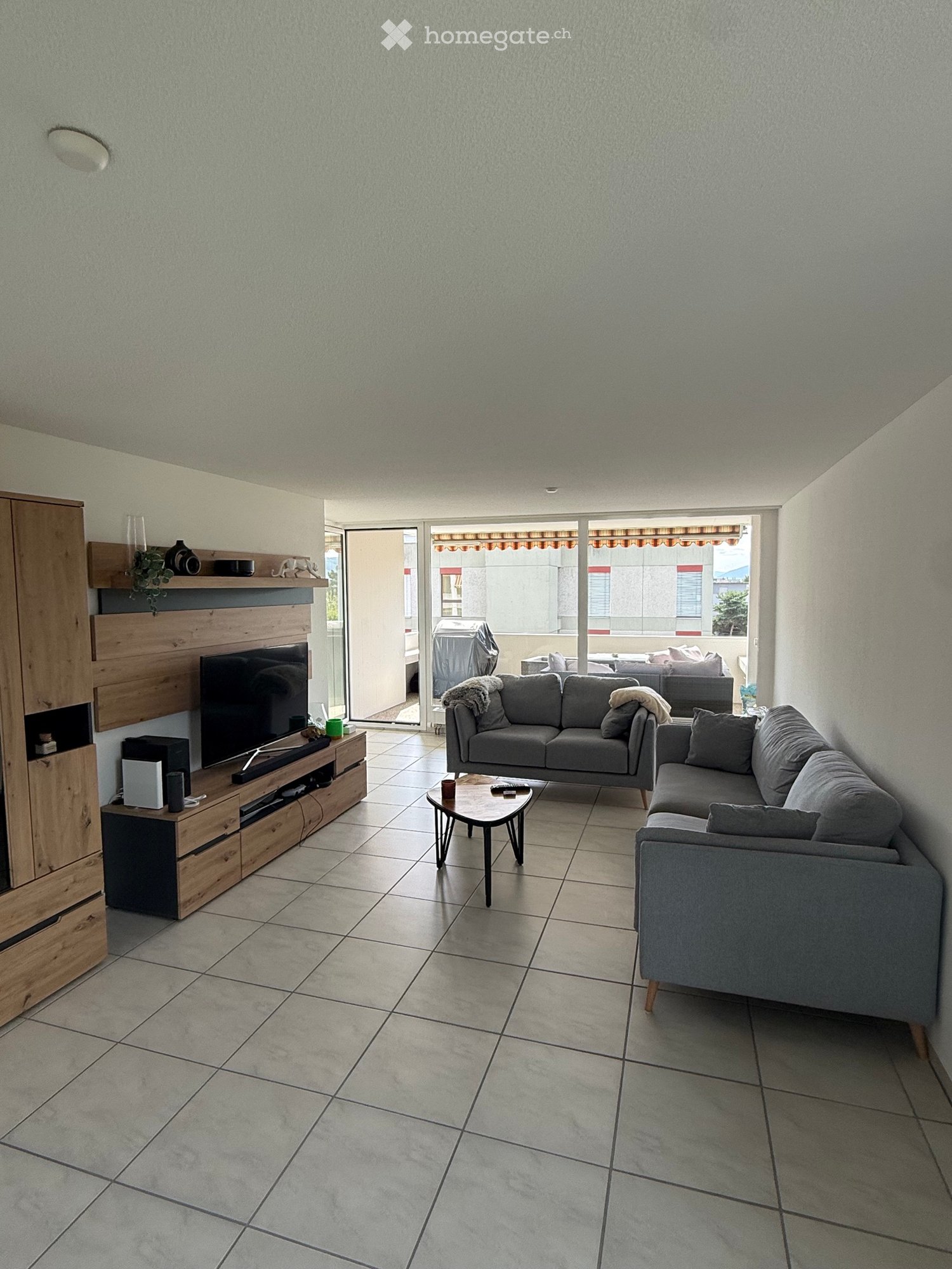 4 rooms apartment, photo 2 of 5
