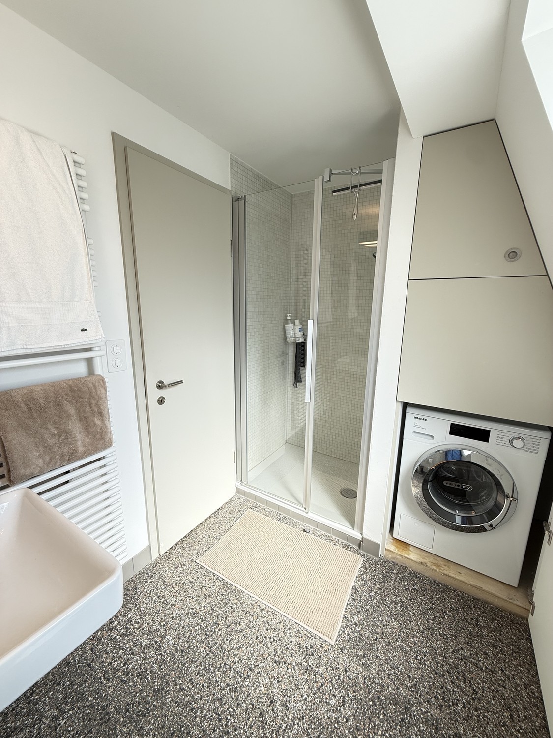 Room in a shared flat, photo 6 of 8