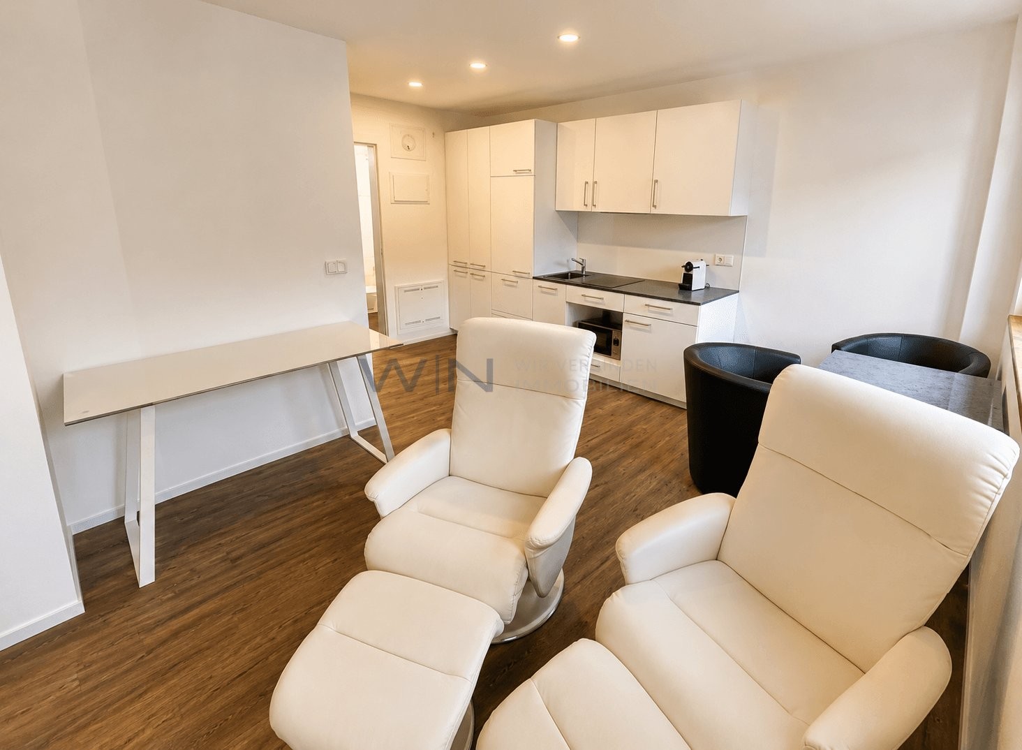 10 rooms multi family house, photo 10 of 10