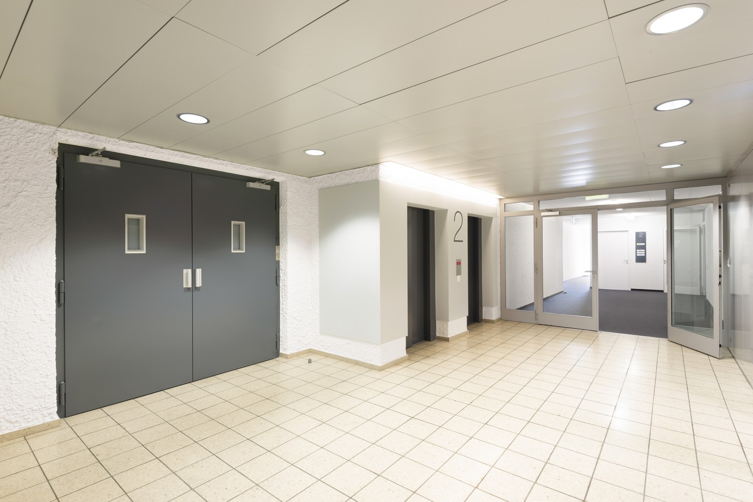110m² office, photo 3 of 6