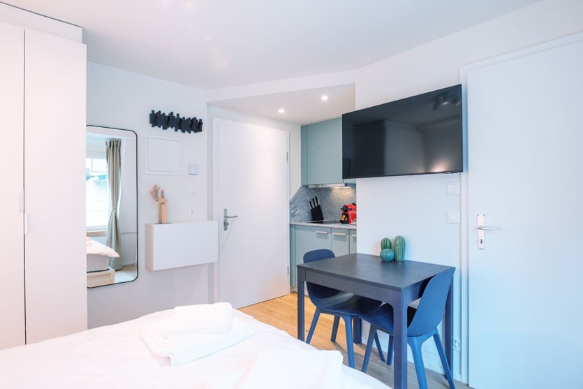 1 room furnished flat, photo 1 of 10
