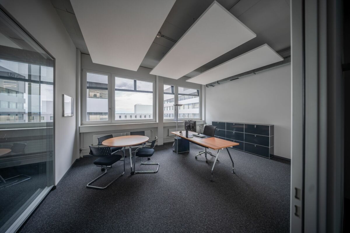 522m² office, photo 4 of 10