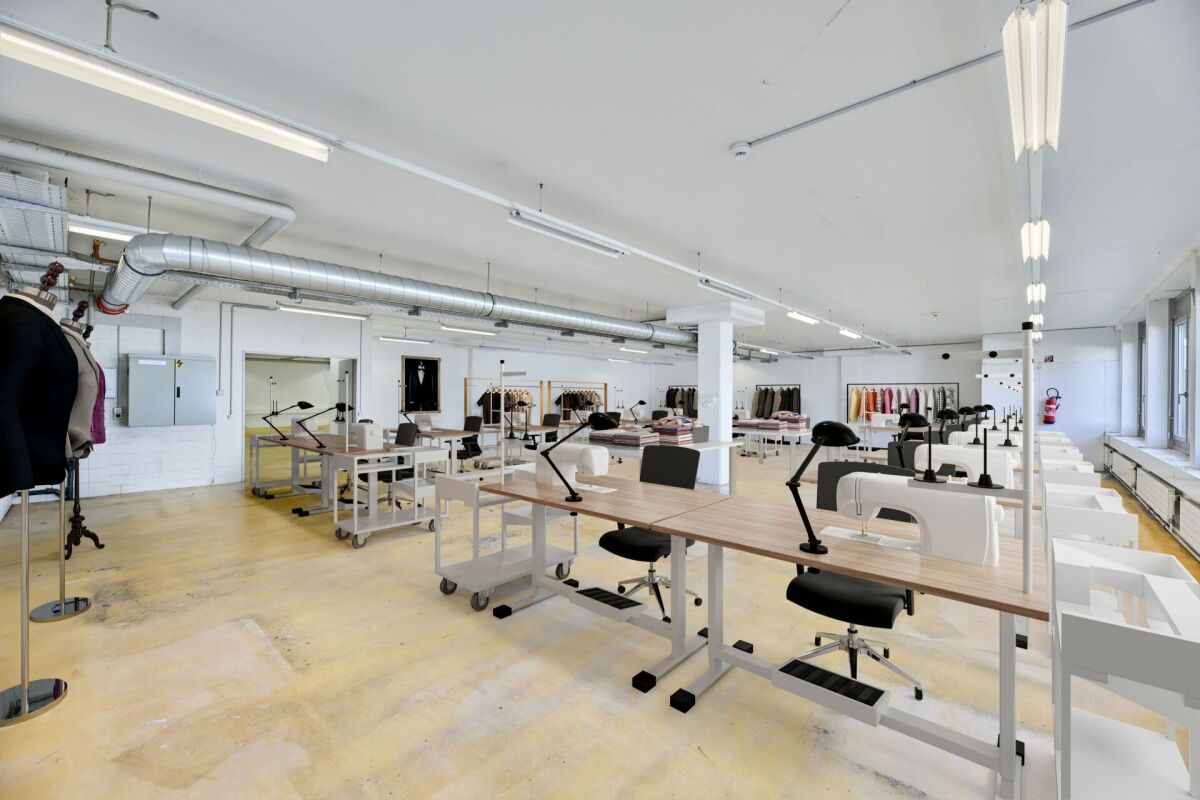 790m² commercial, photo 2 of 10