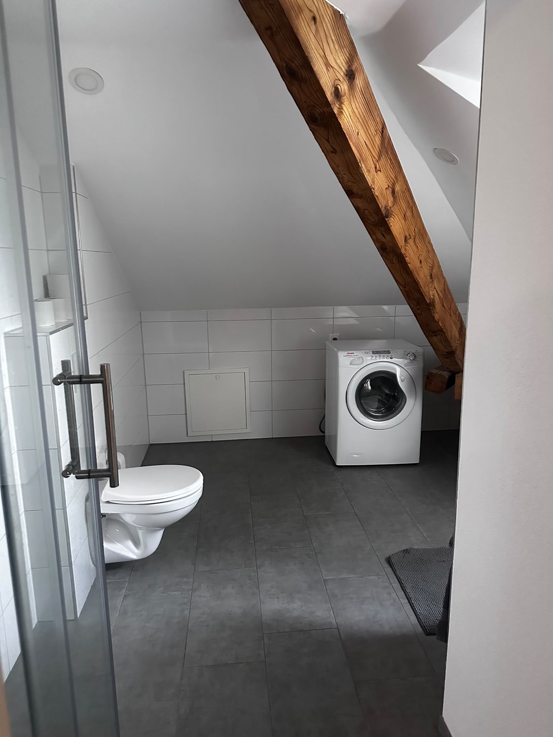2 ½ rooms attic flat, Foto 4 von 6