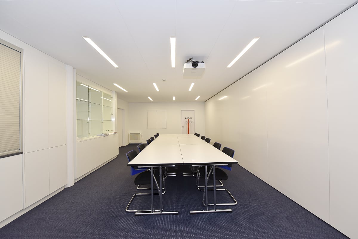 200m² office, photo 4 of 8