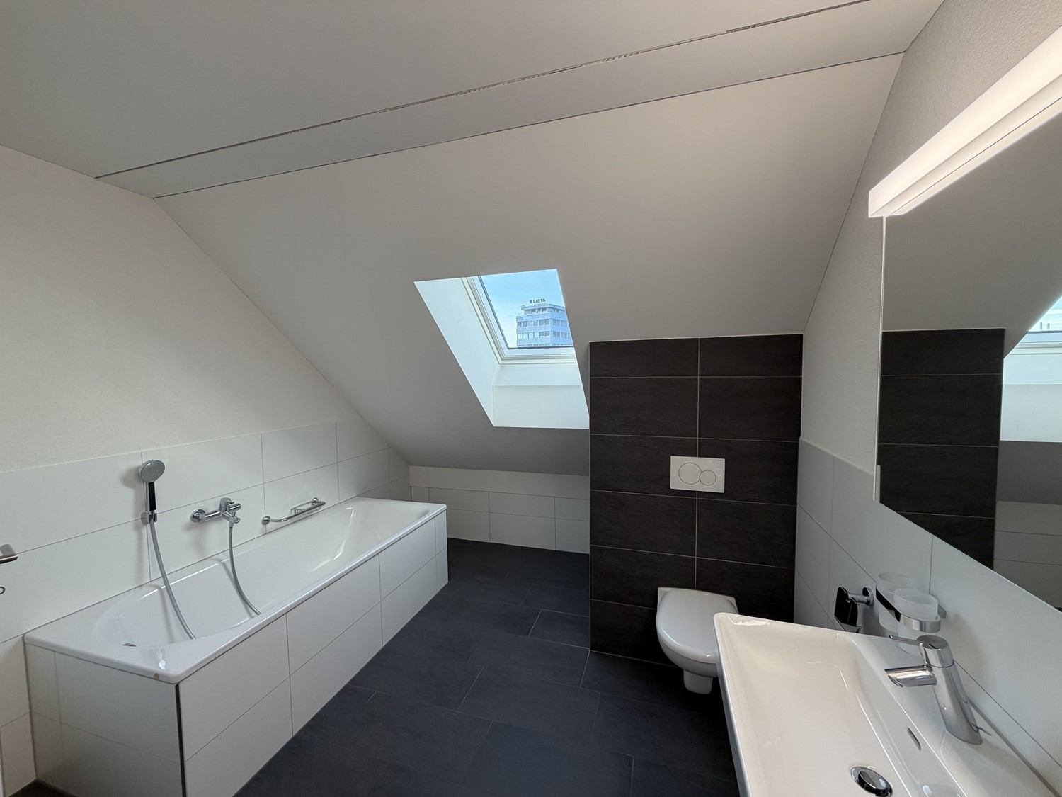 5 ½ room apartment