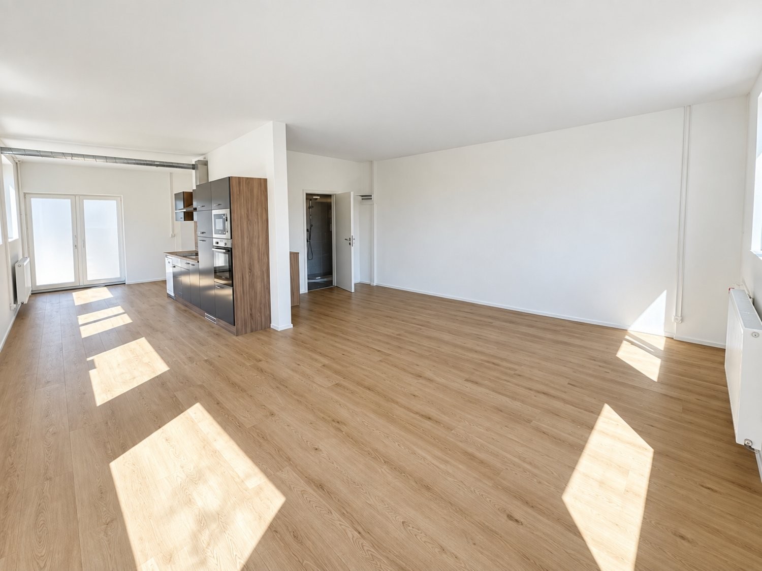 80m² negozio