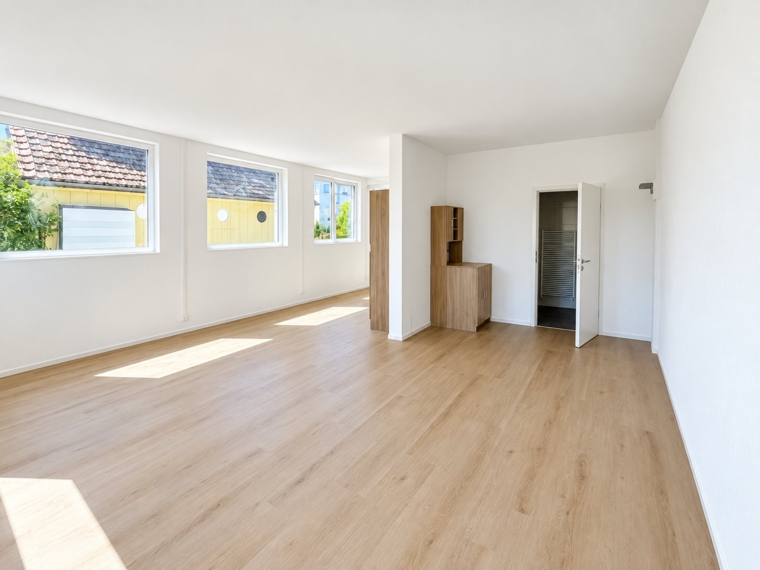 80m² negozio