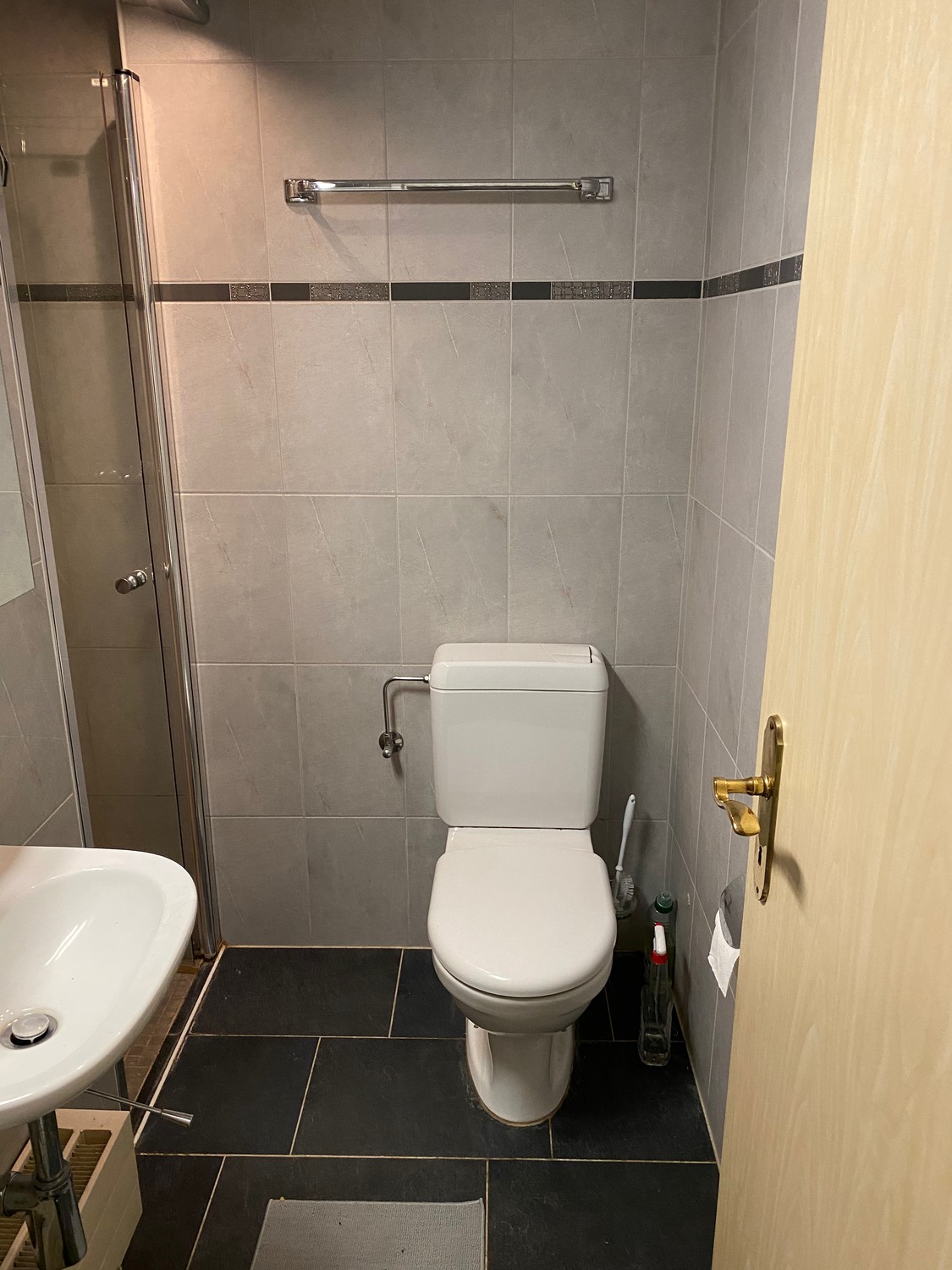 Room in a shared flat, photo 6 of 8